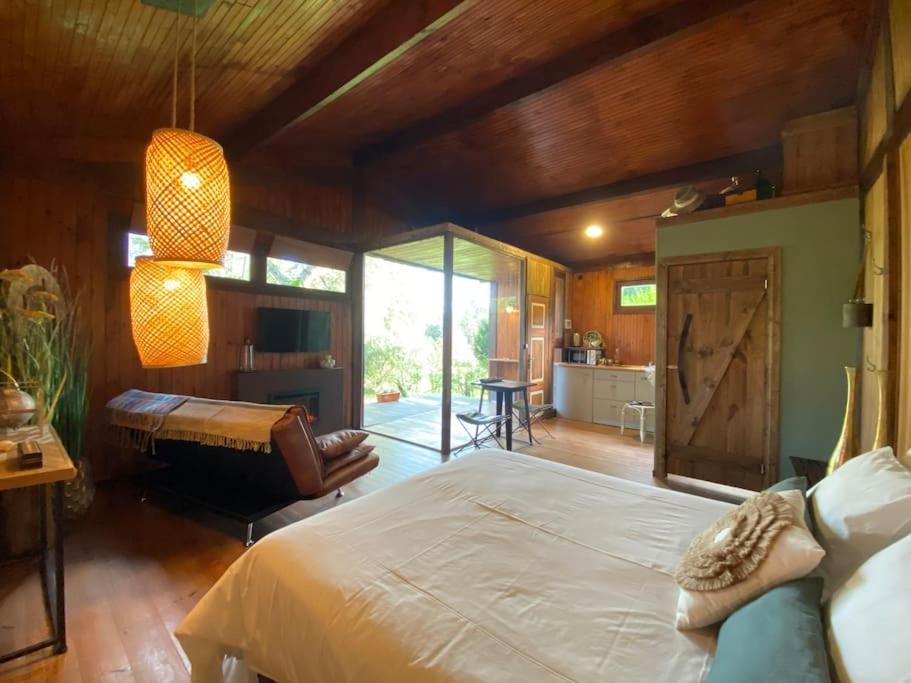Pine Lodge - Direct Train To Porto Valongo  Buitenkant foto